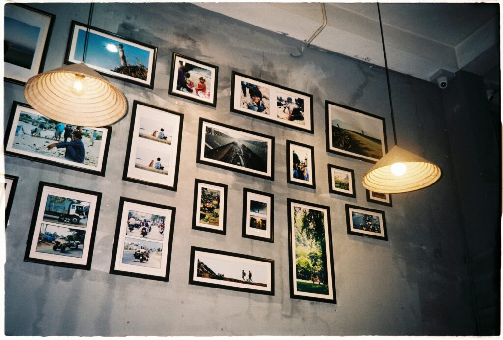 small space wall decor ideas