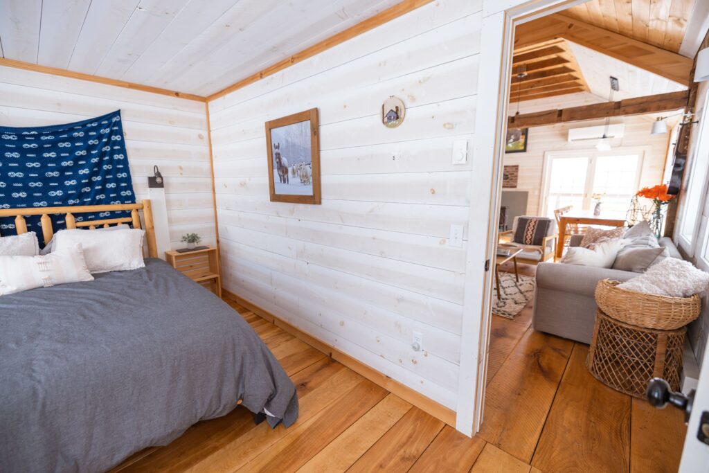 english cottage bedroom ideas