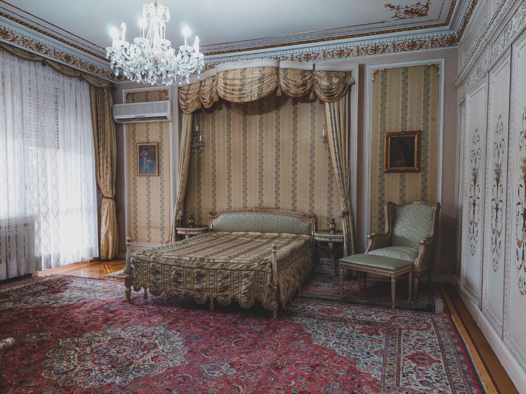 grandmillennial bedroom ideas