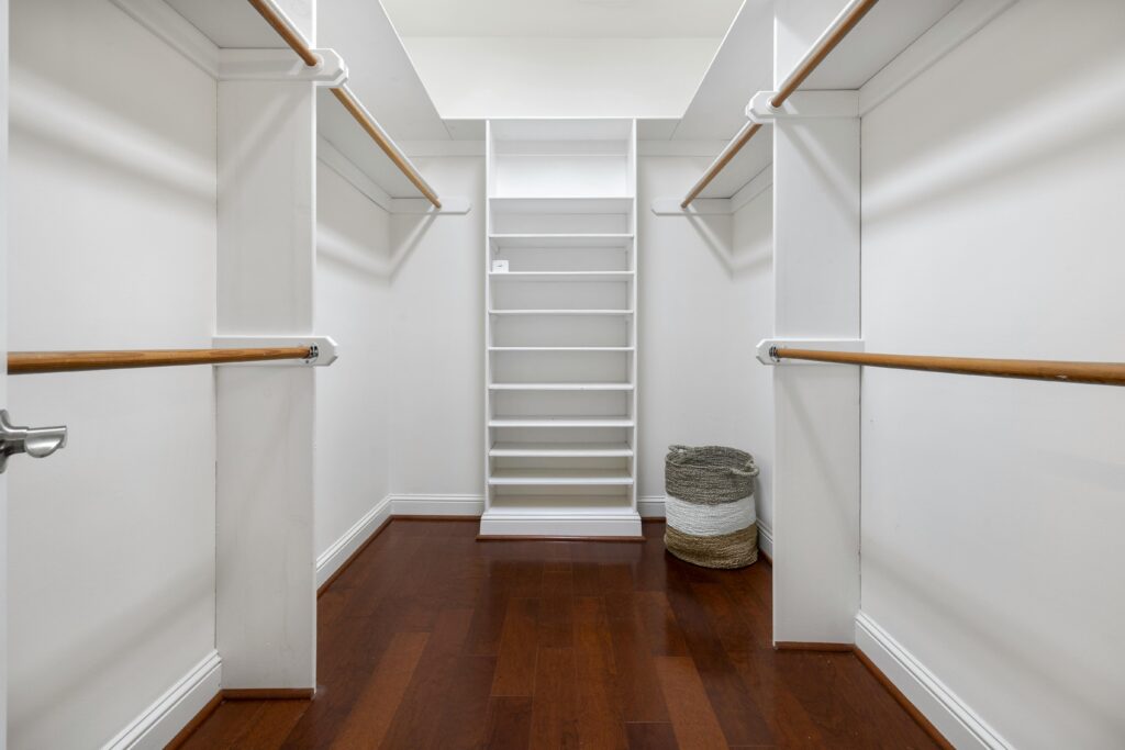 small closet organization ideas
