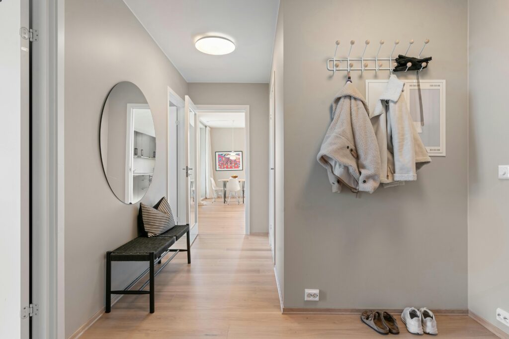 small entryway ideas