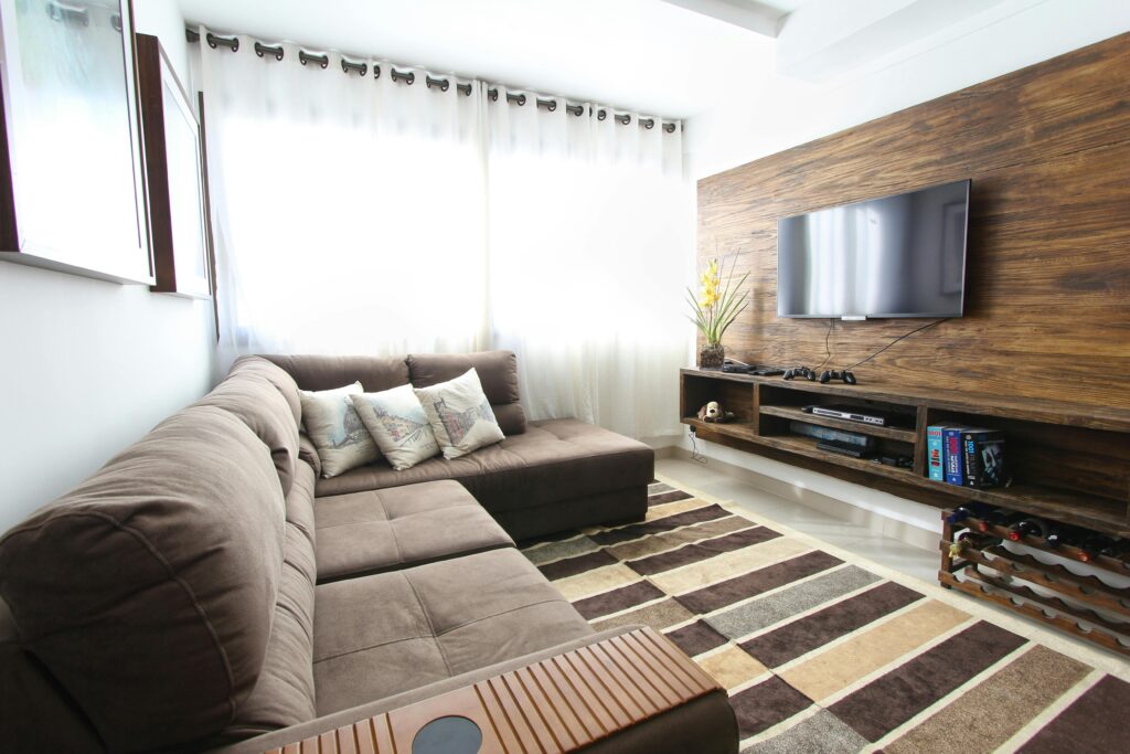 small space decor mistakessmall space decor mistakes